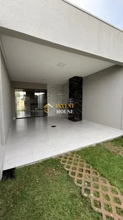 Casa 3/4 SANTOS DUMONT Com móveis planejados na cozinha AVALIADA
