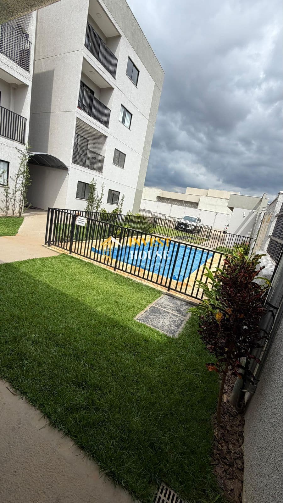 APTO CAMPOS DO JORDÃO 2/4 COM 2 GARDEN OPORTUNIDADE!