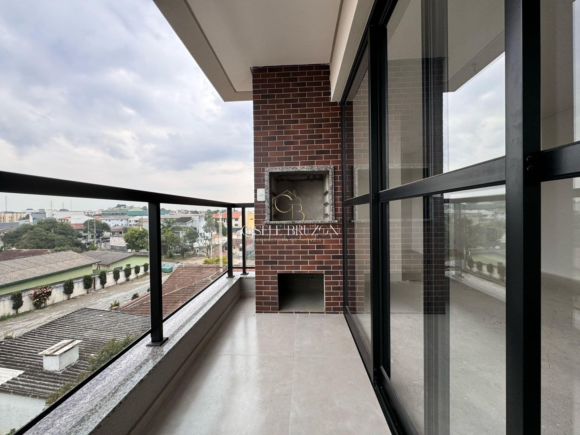 Apartamento com 2 dormitórios no São Pedro SJP