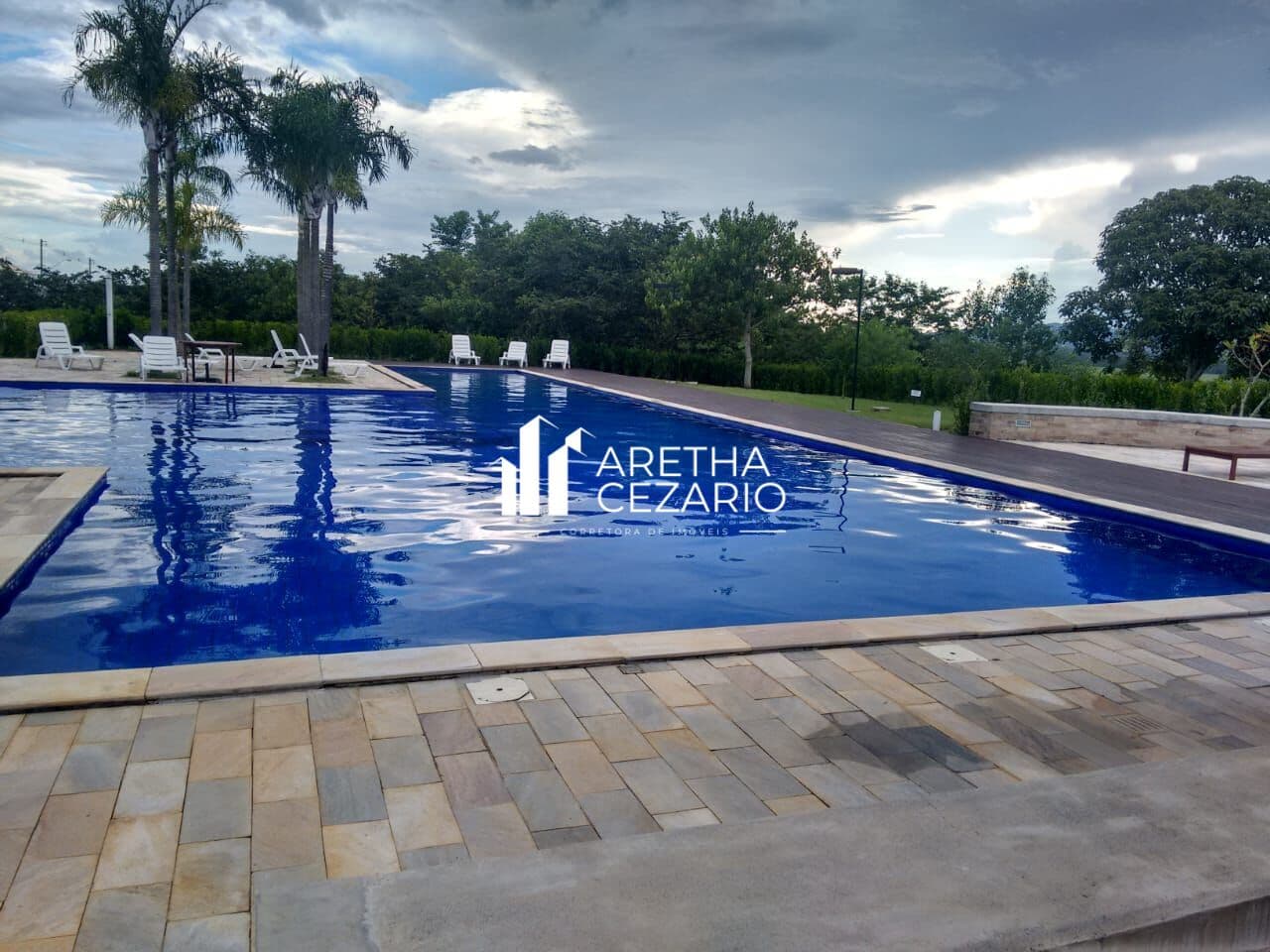 Casa Alto Padrão à venda - 184,05m² por R$ 1.250.000 - Condomínio Ouro Ville - Taubaté - SP