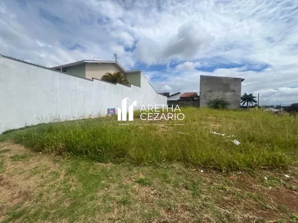 Terreno à venda, 214,94m² por R$ 160.000 - Residencial Jardim Oásis - Taubaté - SP