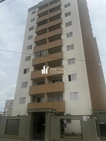 Apartamento Térreo com quintal à venda com 03 Dormitórios sendo uma suíte no Edifício Pedra do Sol - Taubaté – SP