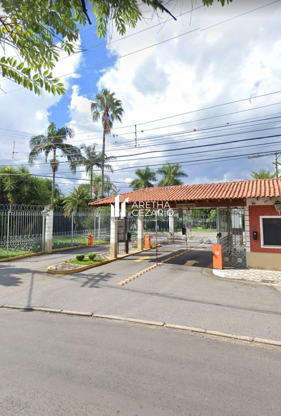 Sobrado Alto Padrão com 03 dormitórios à venda, 262m² - Condomínio Imperial - Taubaté - SP