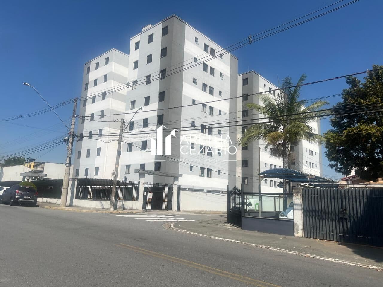 Apartamento com 03 Dormitórios à venda, 77m² por R$ 235.000 - Condomínio Edifício Independência - Taubaté - SP