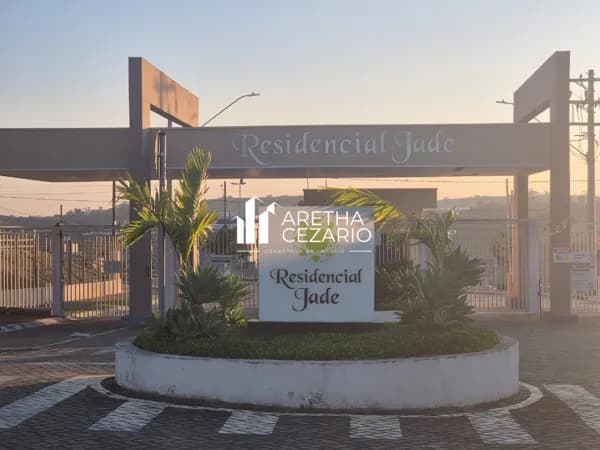 Terreno à venda - 250,00m² Por R$150.000 - Condomínio Residencial Jade - Taubaté - SP