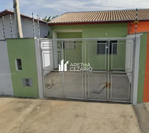 Casa com 03 Dormitórios sendo uma suíte à venda, 94m² por R$ 349.000 - Jardim Oásis - Taubaté - SP