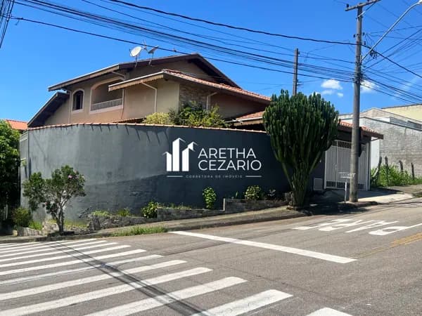 " OPORTUNIDADE " Casa com 04 Dormitórios sendo uma suíte à venda, 262,62 m² Por R$1.120.000 - Jardim Continental II - Taubaté - SP