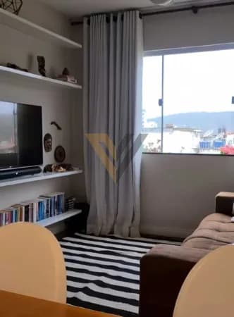 Apartamento em Leopoldina - Fábrica