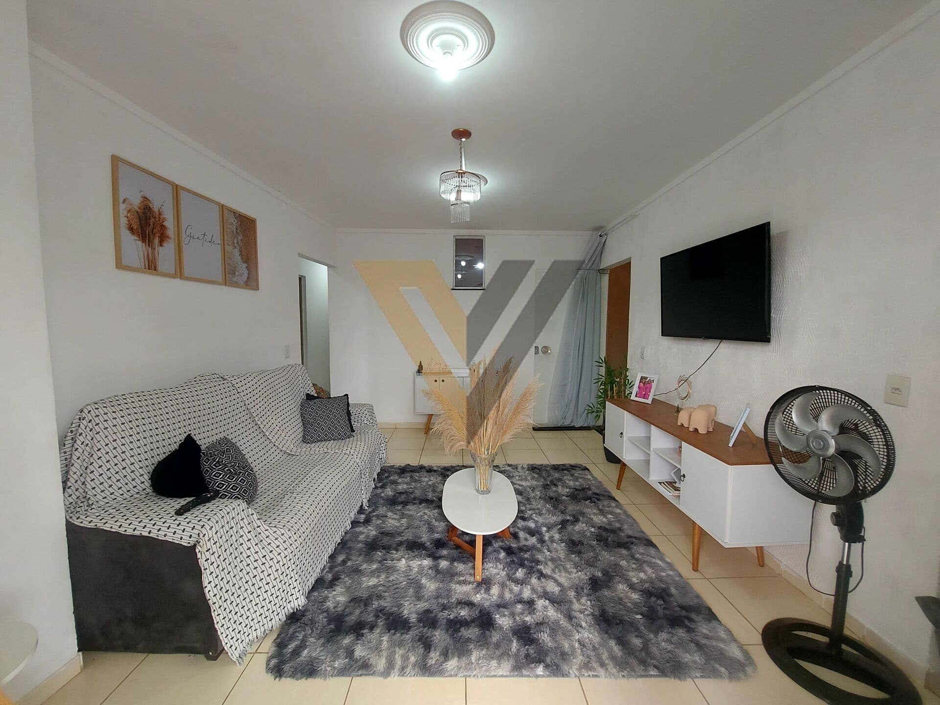 Casa Duplex com ponto comercial