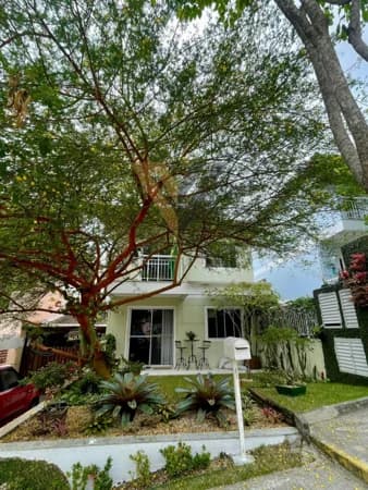 Casa em Condomínio para Venda em Freguesia (Jacarepaguá) Rio de Janeiro-RJ