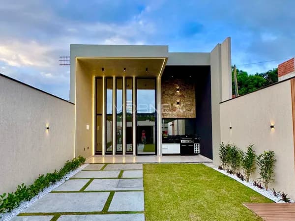 CASA PLANA - 3 OU 4 SUITES - PROXIMO A SANTA CECILIA