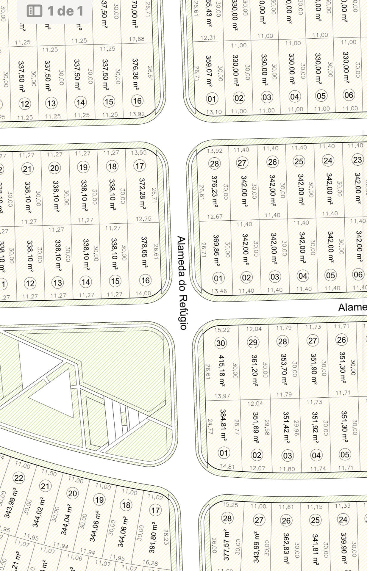 LOTE PLANO DE ESQUINA DE FRENTE A PRAÇA NO TERRAS 3