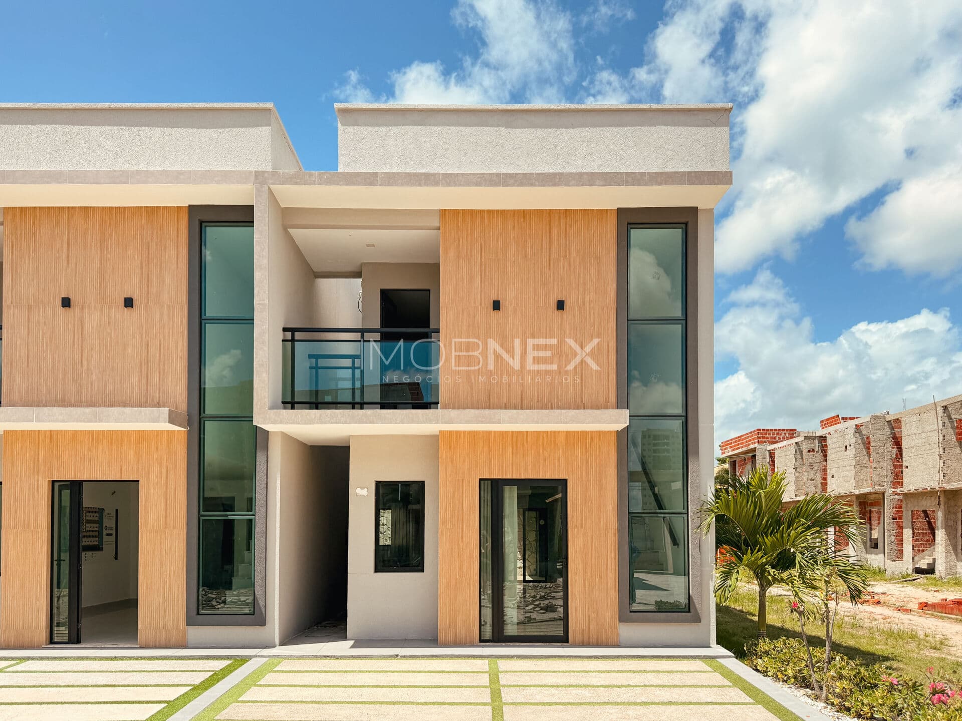 DUPLEX EM CONDOMINIO CENTRO, Eusébio/CE