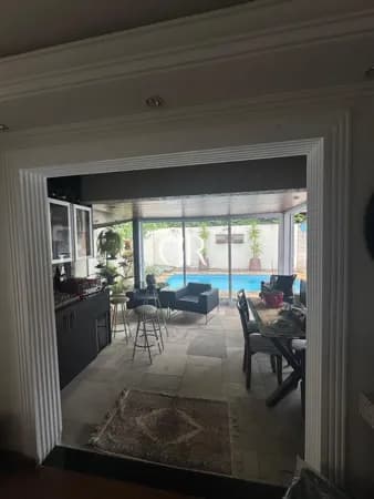 Casa em Santana de Parnaíba - Alphaville
