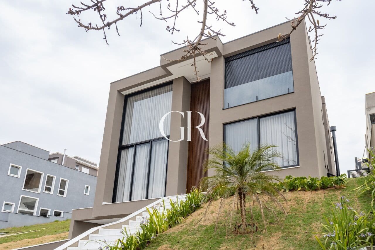🏡 Residencial Burle Marx | 370m² | 4 Suítes | Nova e Mobiliada | Vista Permanente
