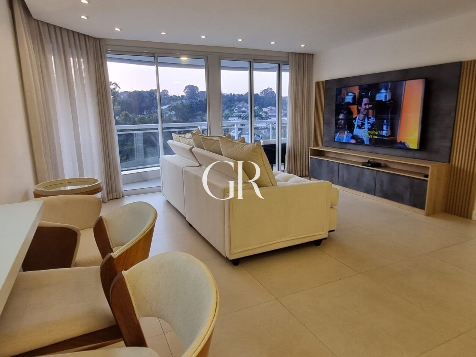 Apartamento em Barueri - Dezoito do Forte Empresarial/Alphaville.
