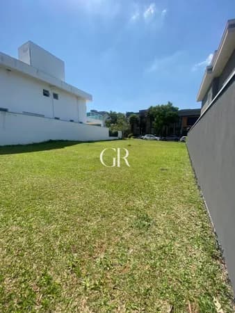 Lote/Terreno em Santana de Parnaíba - Tamboré
