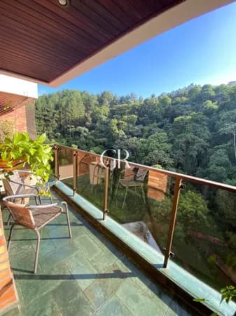 Apartamento em Santana de Parnaíba - Alphaville
