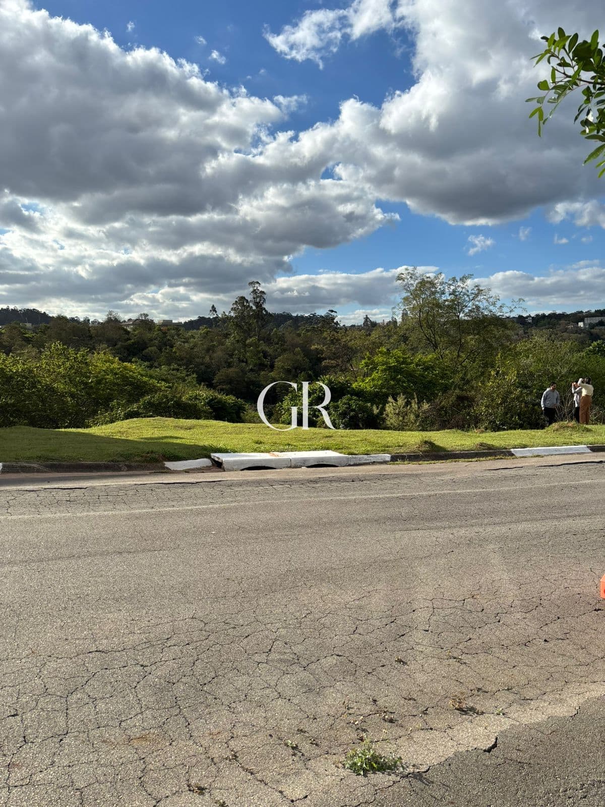 Lote/Terreno em Santana de Parnaíba - Colinas de Parnaíba I