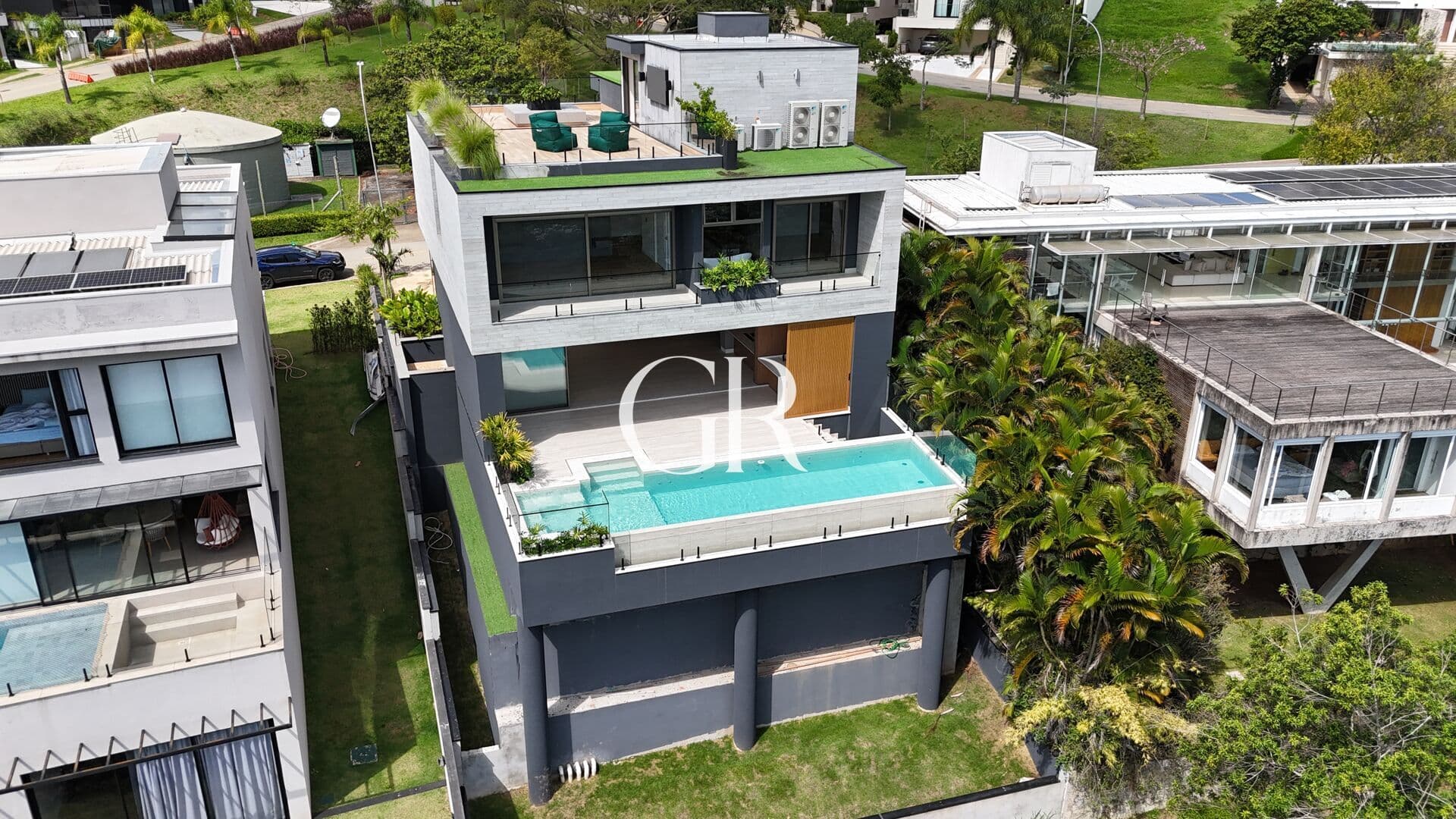 🏡 Gênesis II | 526m² | 4 Suítes | Padrão AAA | Vista para Reserva