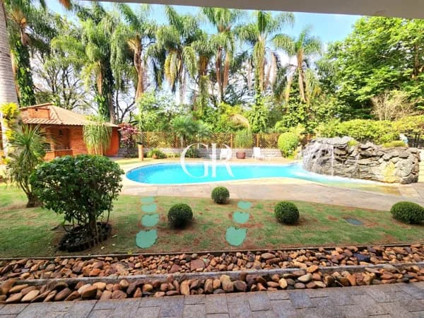 🏡 Residencial 1 | 868m² | 4 Suítes | Fundos para Parque do Condomínio | Silenciosa e Reservada