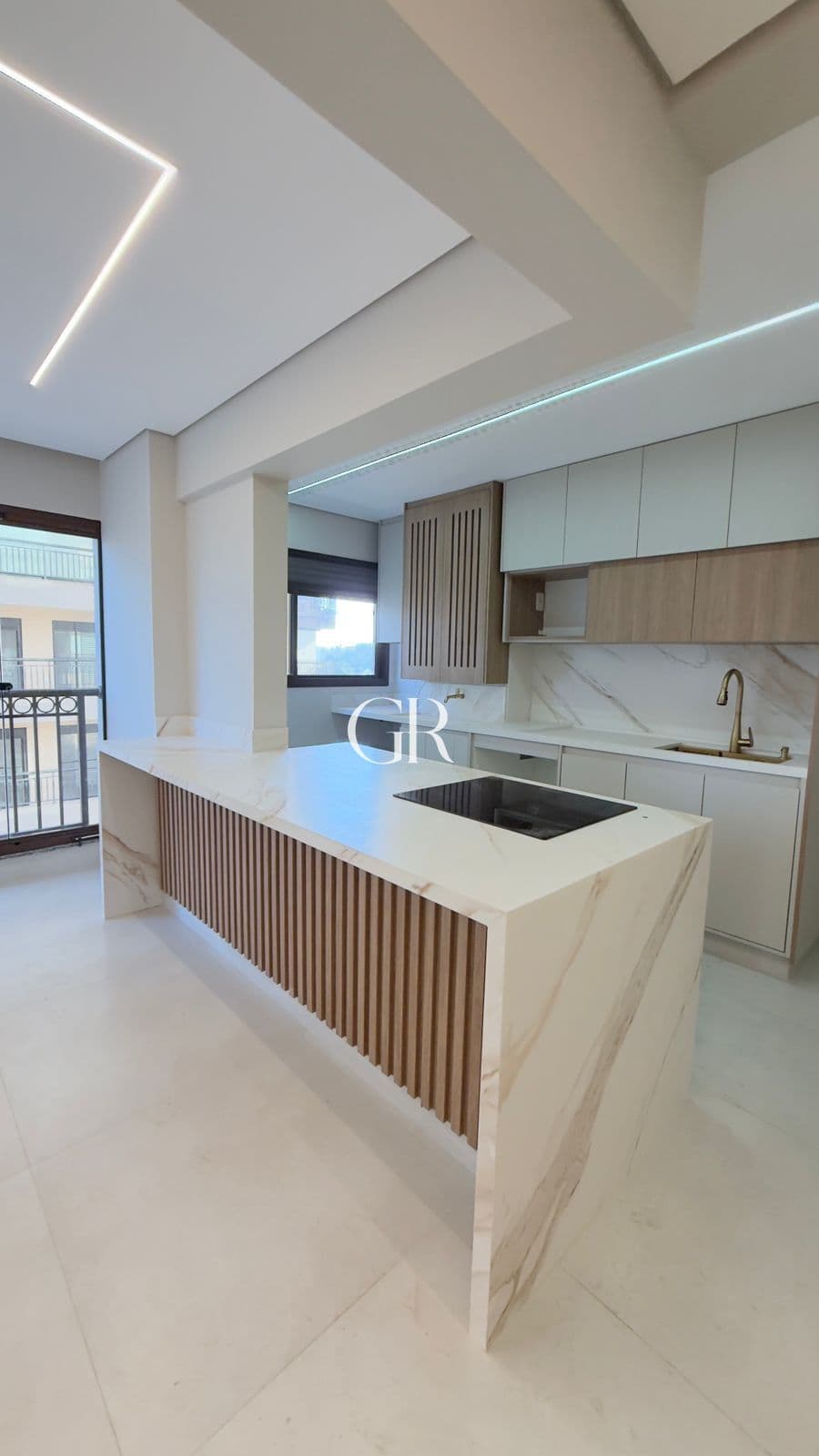 🏢 Apartamento | 97m² | 3 Suítes | Semi-Mobiliado | Dupla Oportunidade
