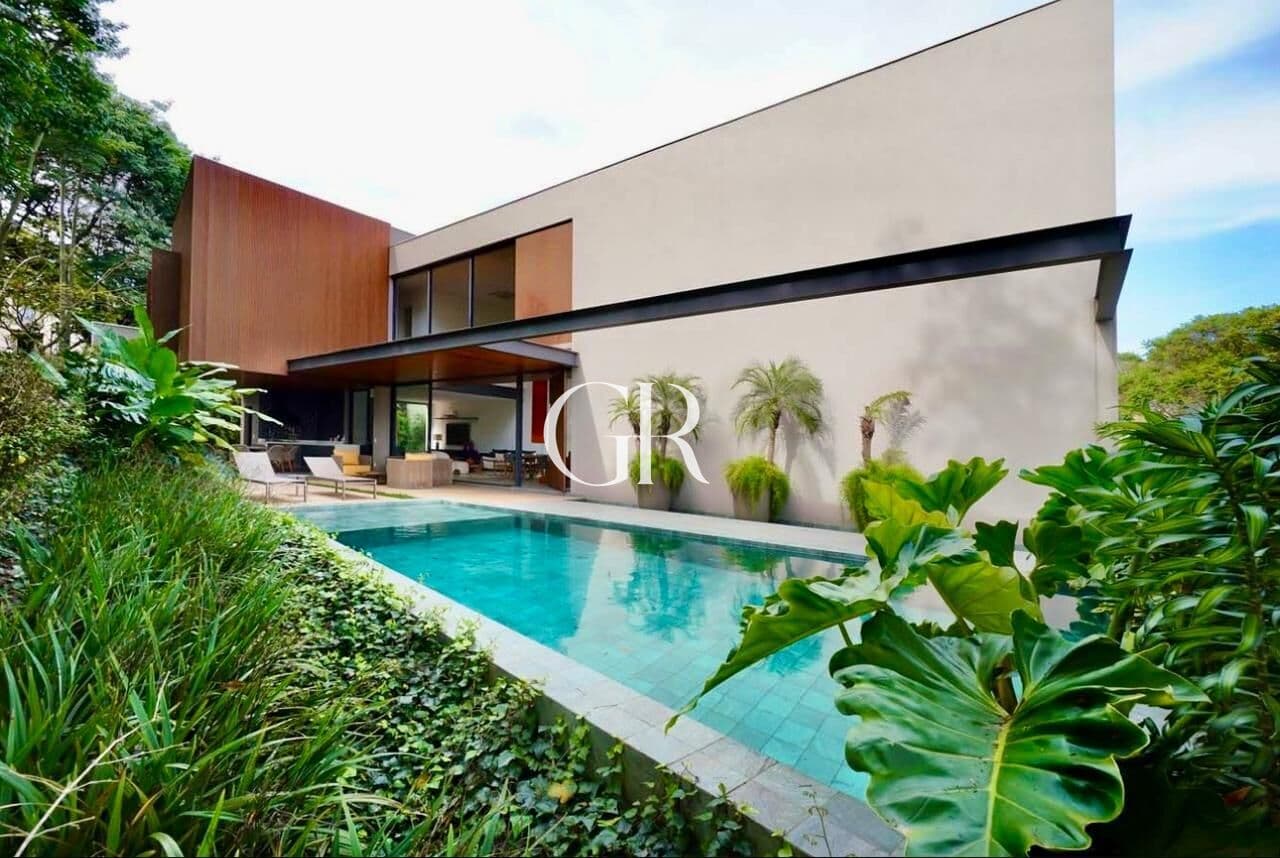Casa em Santana de Parnaíba - Residencial Tres (Tambore)