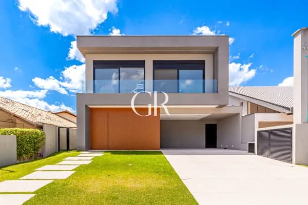🏡 Casa Alphaville 6 – 350m² com 4 Suítes, Lareira, Adega Integrada e Energia Solar