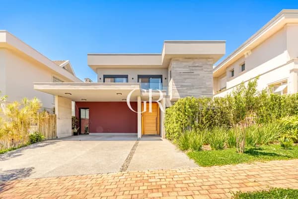🏡 Casa Genesis 01 – 330m² com 3 Suítes, Piscina Aquecida, Energia Solar e Anexo Independente