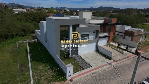 Casa Alto Padrão em Centro, Braço do Norte/SC