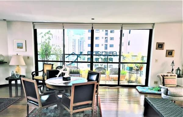 Apartamento Cerqueira César 4 dormitorios 2 suites e 205 de área útil