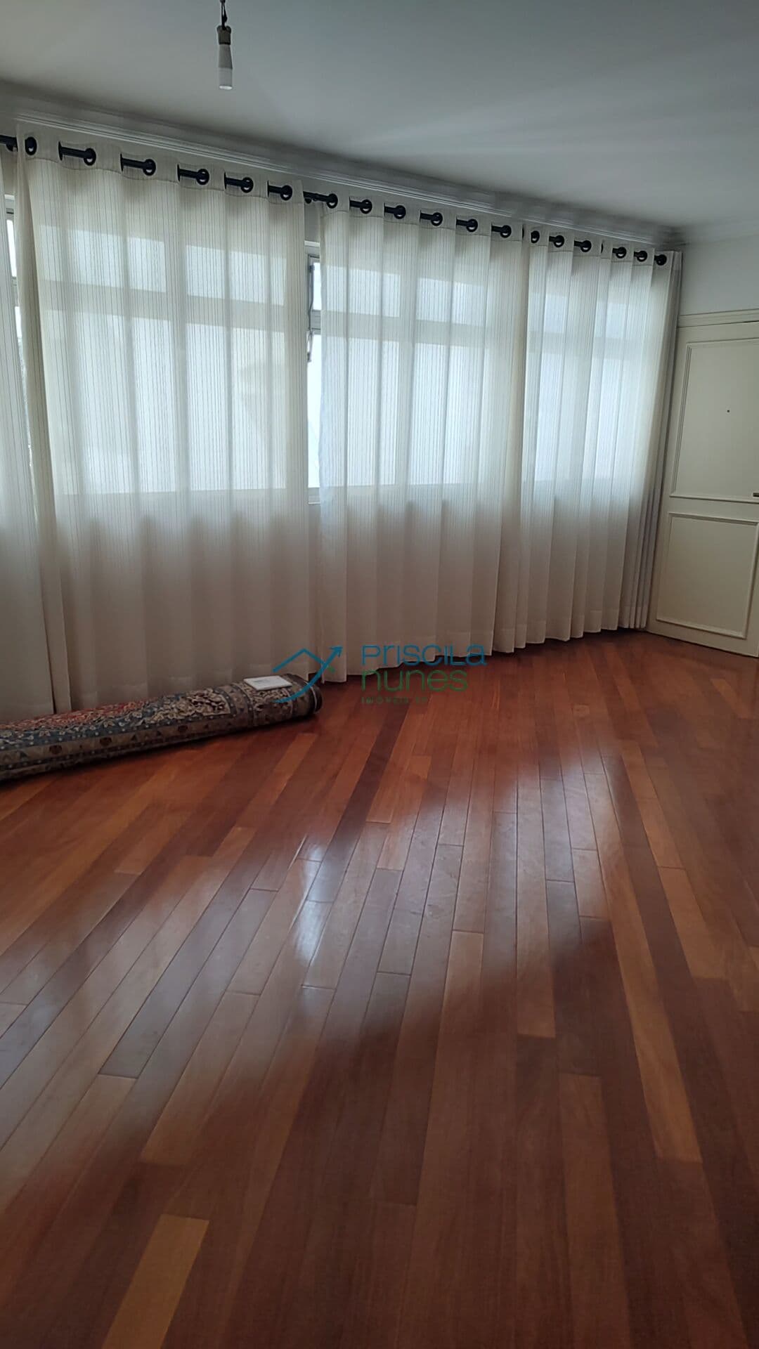 Apartamento Jardim Paulista Andar Alto com Vista