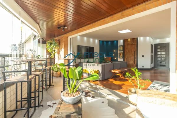 Apartamento Vila Mariana com 4 quartos, sendo 3 suítes, 177m²