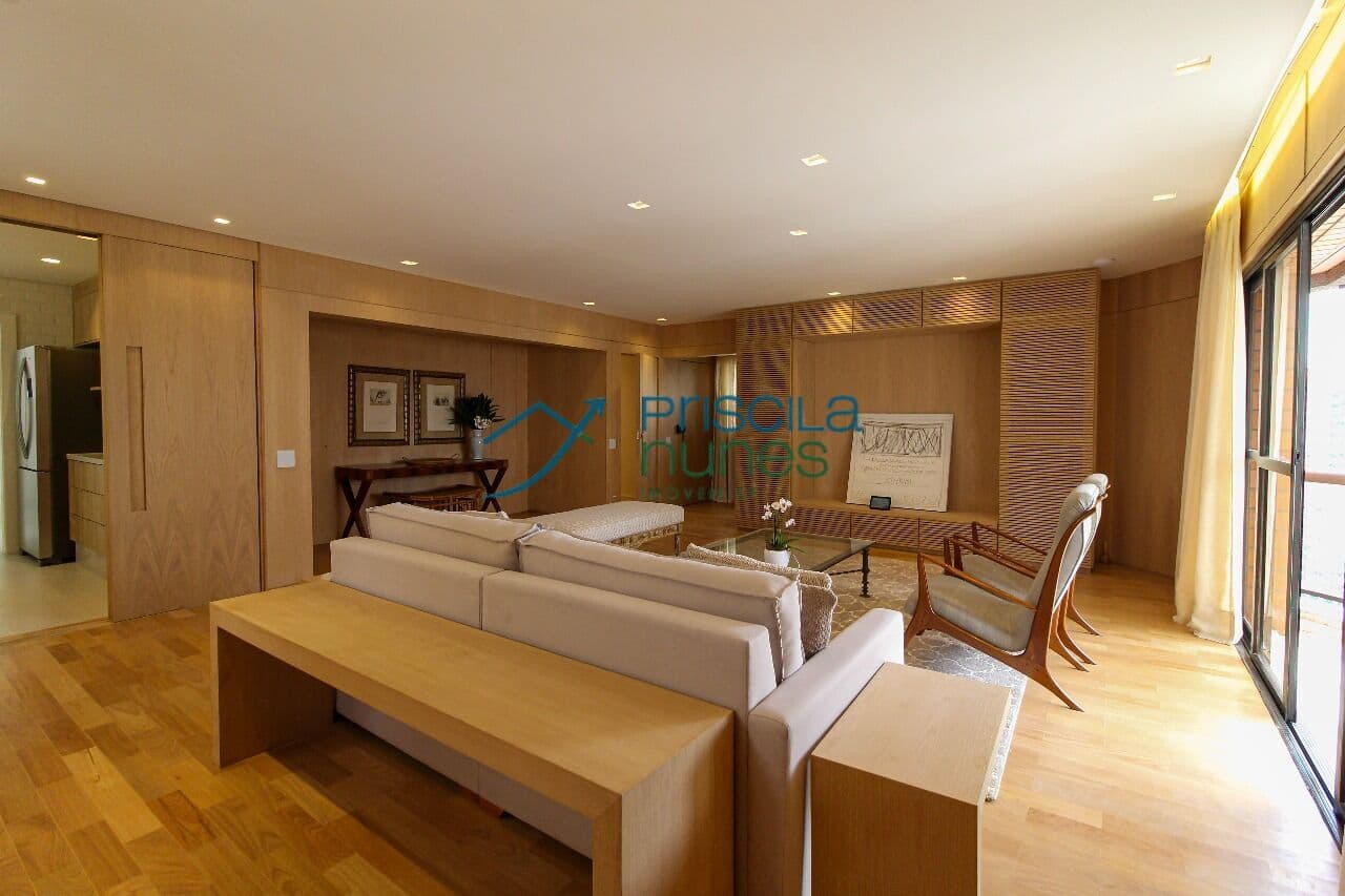 Apartamento Itaim Bibi Alto Padrão 100% Reformado