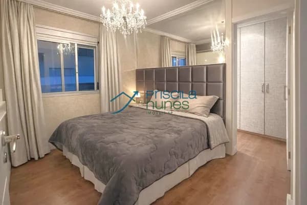 Apartamento em Jardim Paulista com 142m²