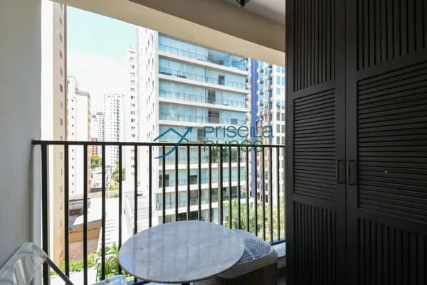 Studio Moema mobiliado para venda com 1 quarto, 28m²