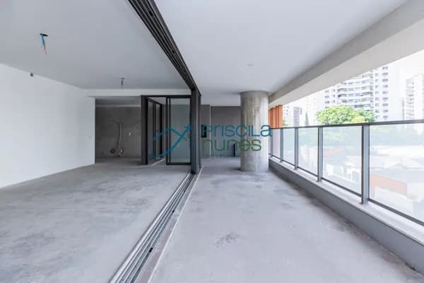 Apartamento Campo Belo com 3 quartos, sendo 3 suítes , 210m²
