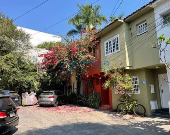 Casa Vila Jardim Paulistano com 300m²