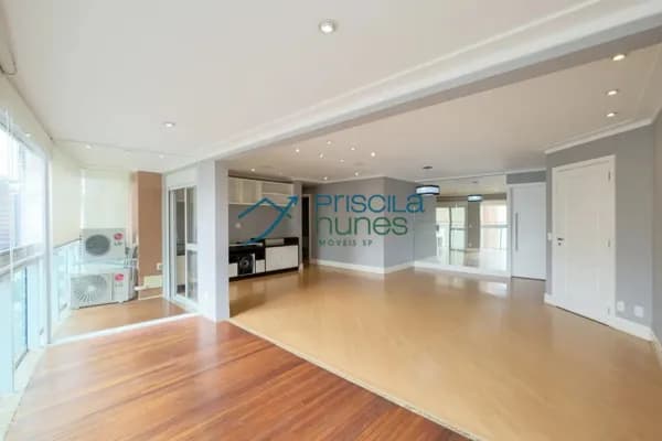 Apartamento Vila Olímpia em Andar Alto com Vista e Lazer