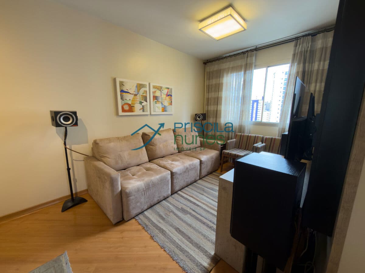Apartamento Moema com 3 quartos, sendo 1 suíte, 77m²