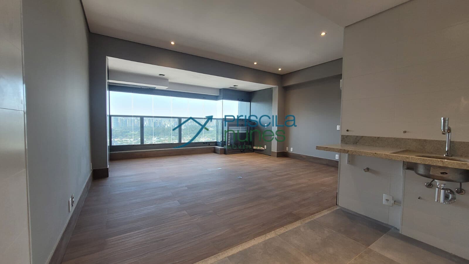 Studio em Itaim Bibi com 42m² 1 vaga em Andar Alto com Vista e Lazer