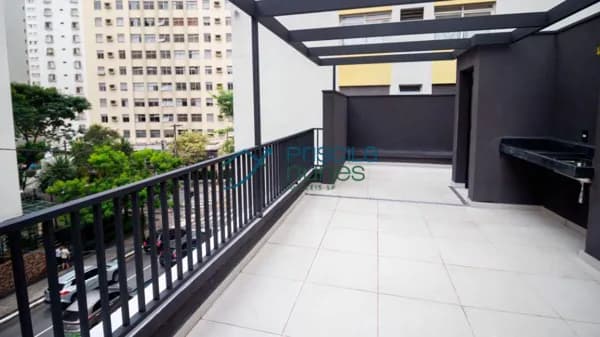 Casa em Condomínio Higienópolis com 2 quartos, sendo 2 suítes, 180m²