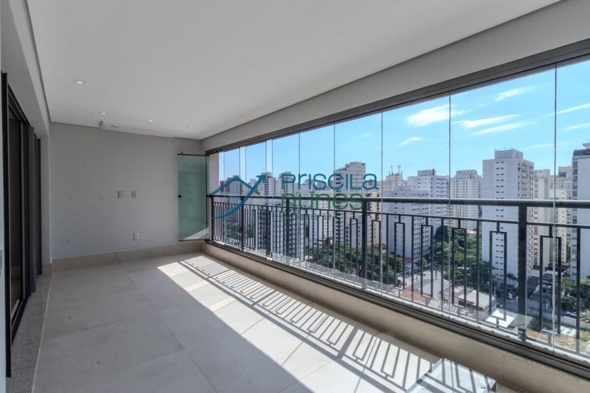 Apartamento Moema com 3 quartos, sendo 3 suítes , 149m²