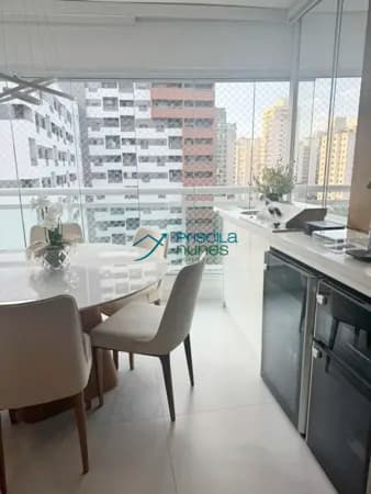 Apartamento Vila Olimpia com Sofisticação e Bom Gosto