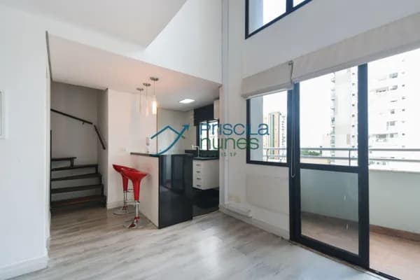 Duplex Pinheiros com 1 quarto, sendo 1 suíte , 48m²
