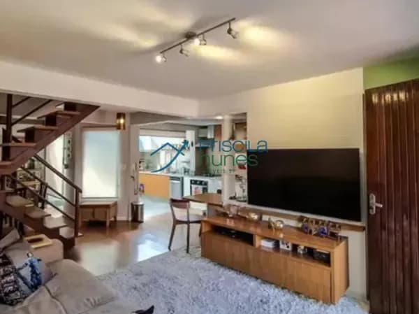 Casa de Condomínio em São Paulo - Ipiranga