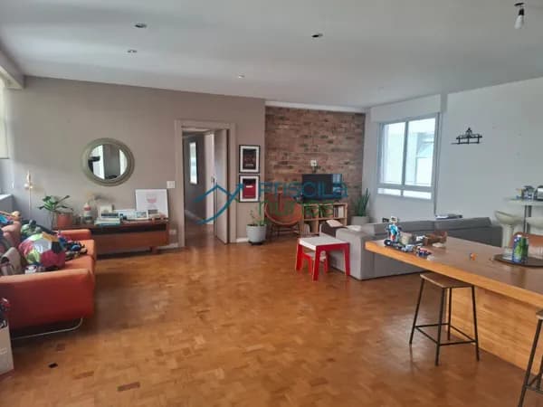 Apartamento Pinheiros com 3 quartos, sendo 1 suíte, 162m² de área