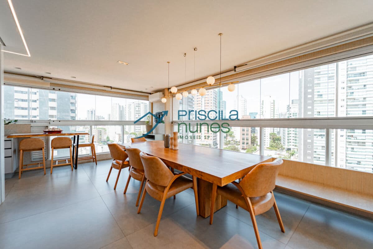 Apartamento Aclimação com 4 quartos, sendo 4 suítes , 276m²