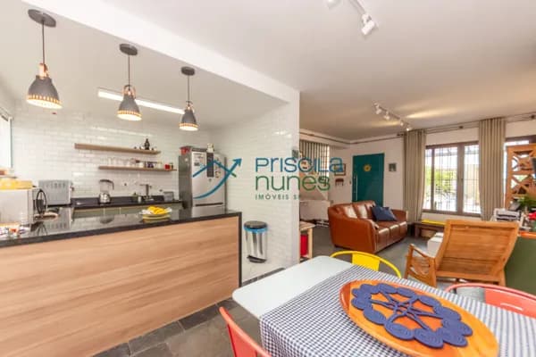 Casa de vila Indianópolis com 3 quartos , 117m²