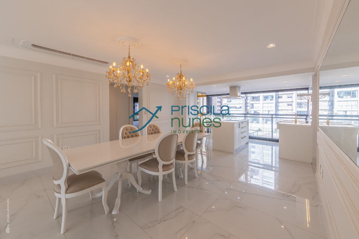 Apartamento Moema Alto Padrão